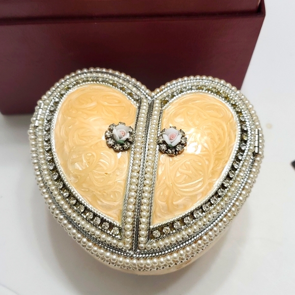 NEW Kingston Designs Heart Egg Musical Jewelry Box I Will Always Love You ❤️ - Picture 1 of 12